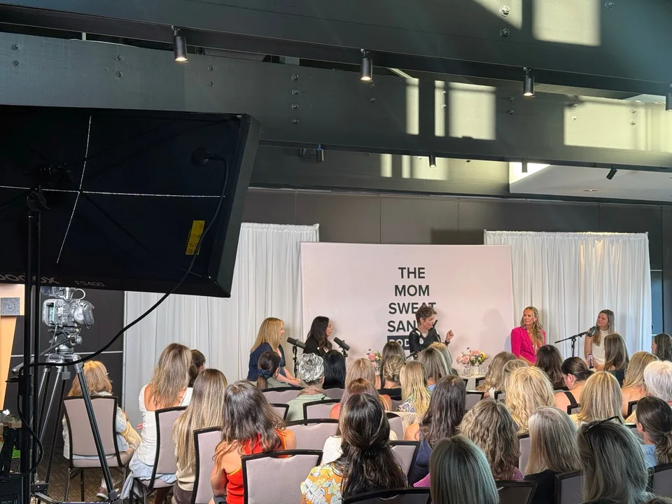 A live podcast recorded in front of an audience at Seymour Golf & Country Club